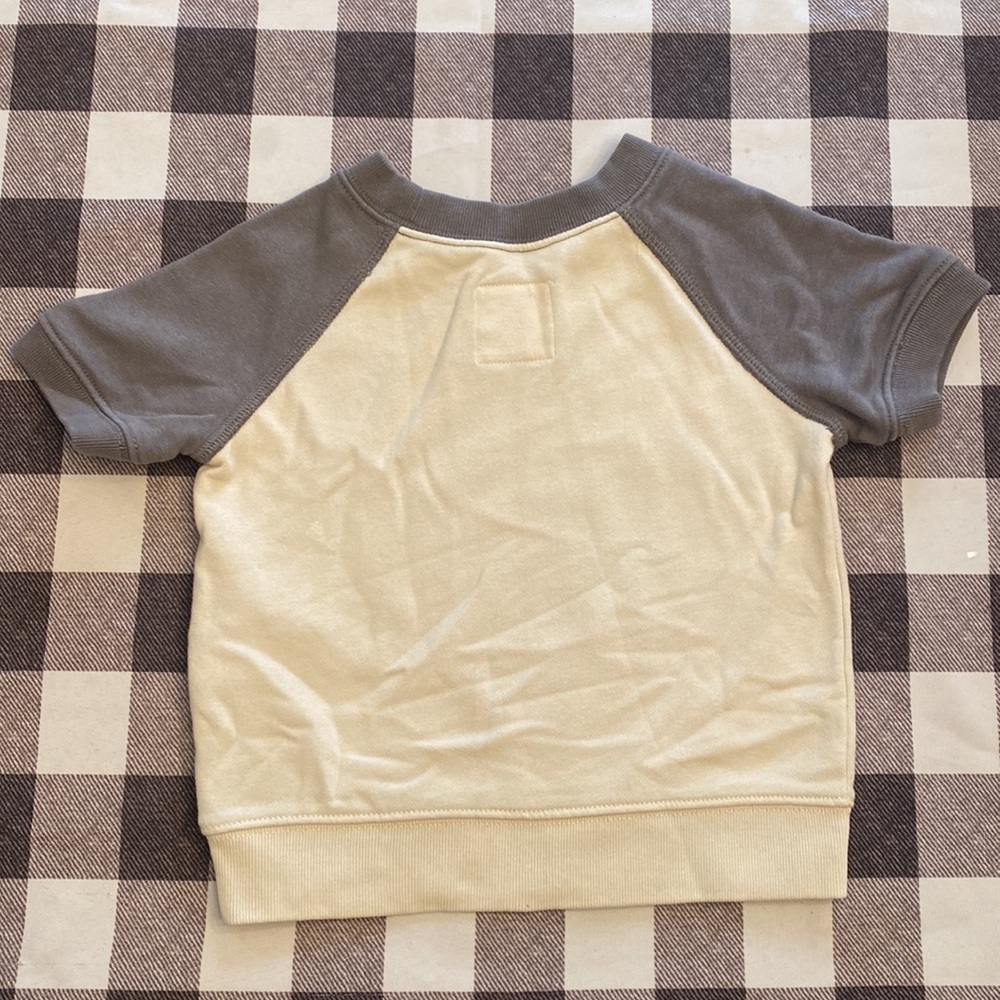 BABY GAP Star Wars short sleeve sweatshirt - Picture 2 of 4